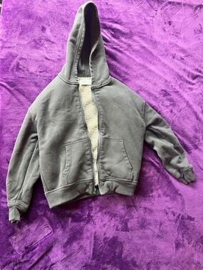 Hollister Girls XS Oversized Gray Sherpa-Lined Zip Hoodie, fits 12 yo